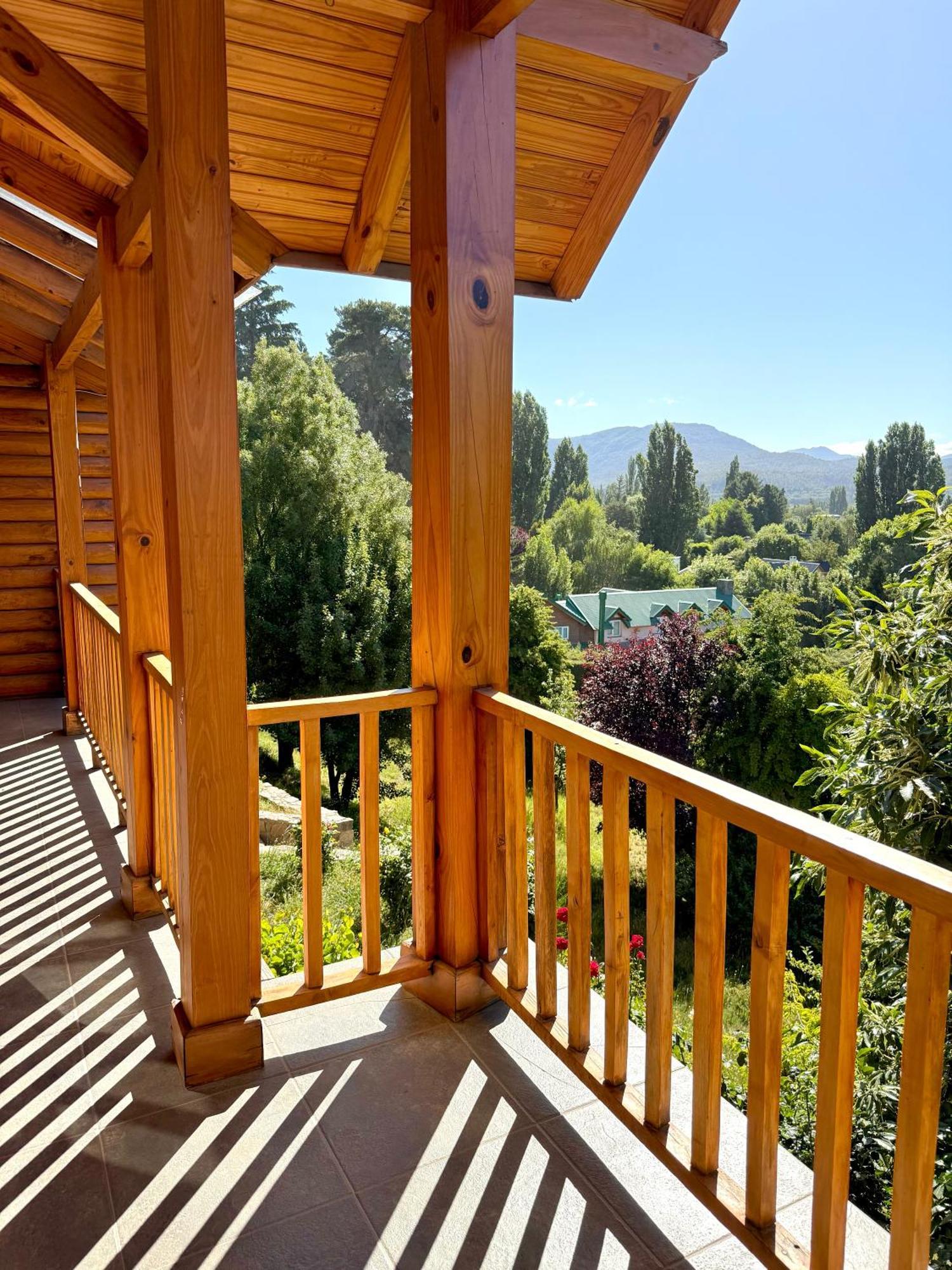 Hosteria Baerenhaus Сан-Мартін-де-лос-Андес Екстер'єр фото